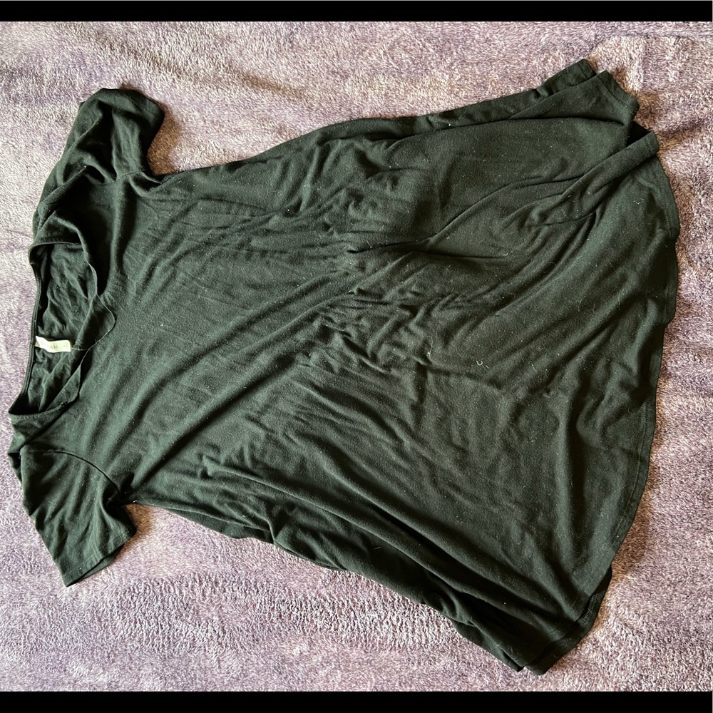 Black T-shirts dress. Large. Pockets.